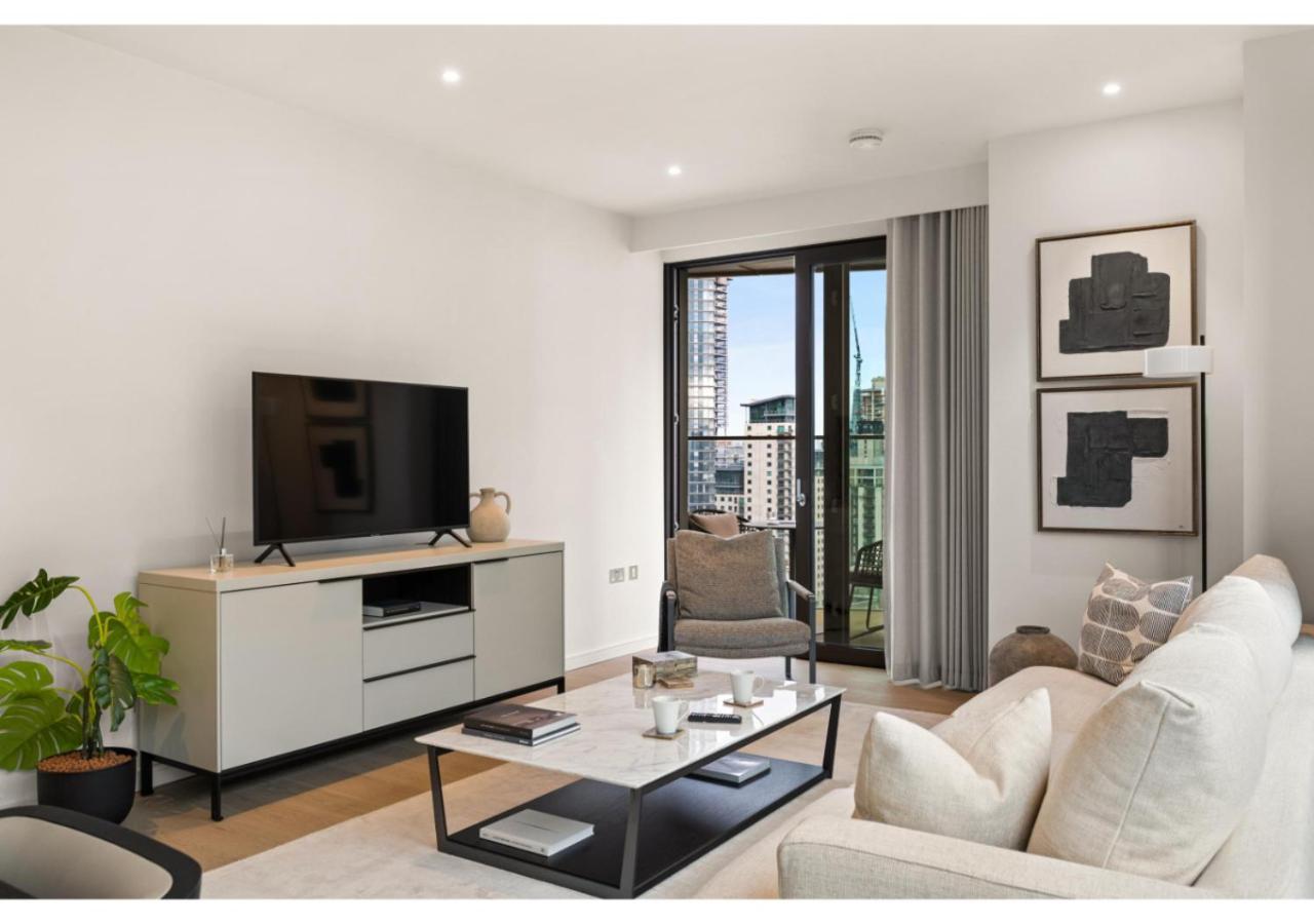 Elegant And Modern Apartments In Canary Wharf Right Next To Thames London Exterior photo