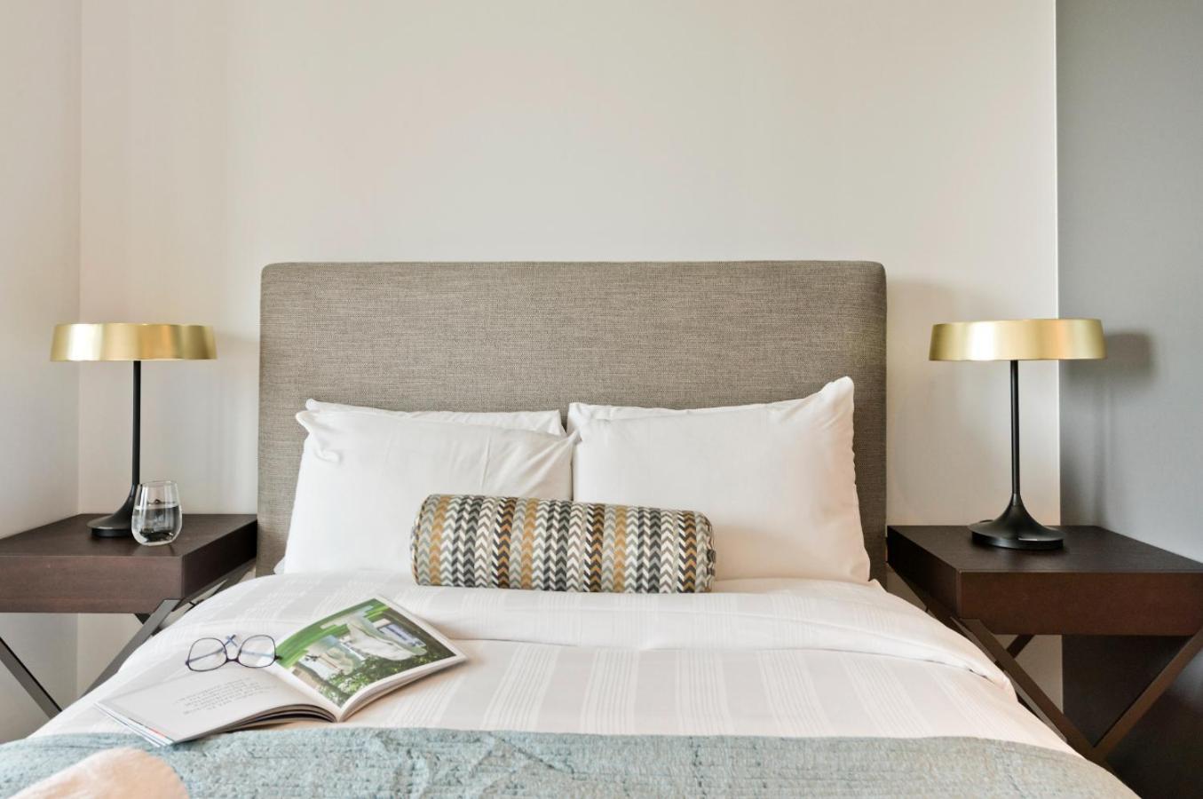 Elegant And Modern Apartments In Canary Wharf Right Next To Thames London Exterior photo